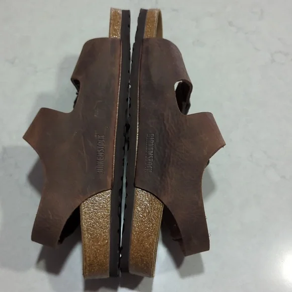 NWOT  UNISEX BIRKENSTOCK MILANO HABANA OILED LEATHER SANDAL - Picture 12 of 16